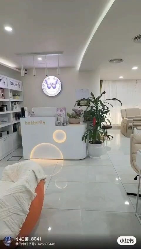 Beauty treatment in progress